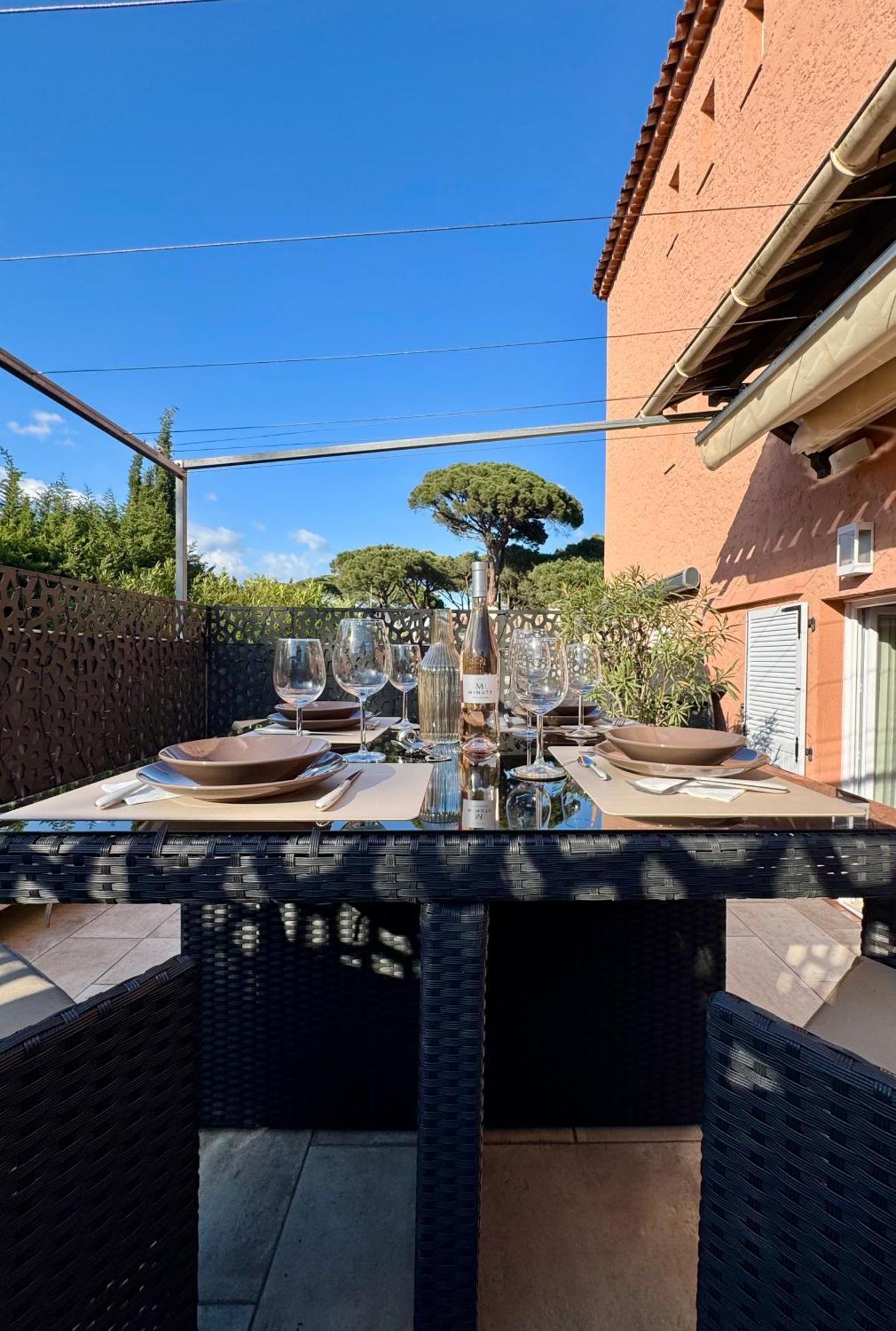 Studio Climatise, Terrasse, Parking Prive, 50M De La Plage Saint-Tropez Exterior foto
